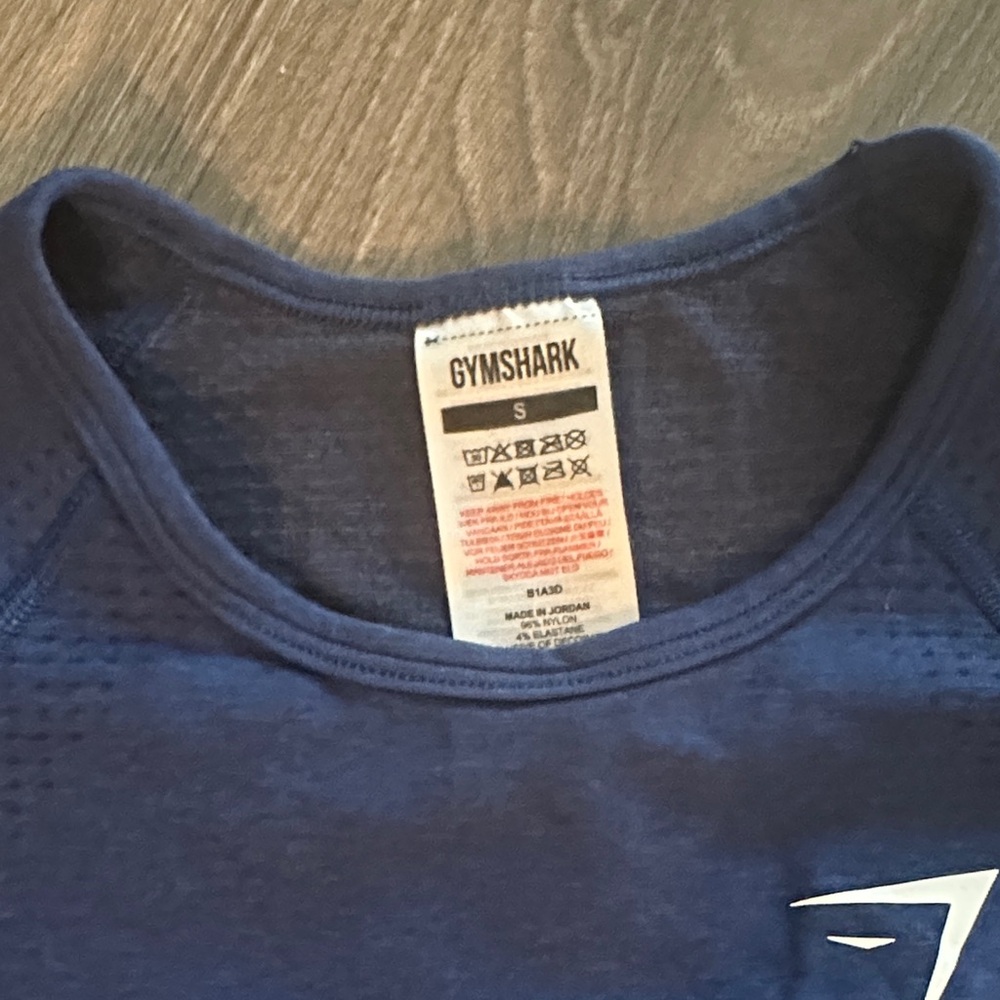 Gymshark Navy Performance Long-Sleeve Cropped Top - Picture 2 of 2